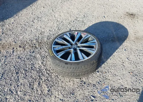 2019 Honda Accord Ex-L 2.0T z USA, uszkodzony, nr VIN 1HGCV2F50KA019756